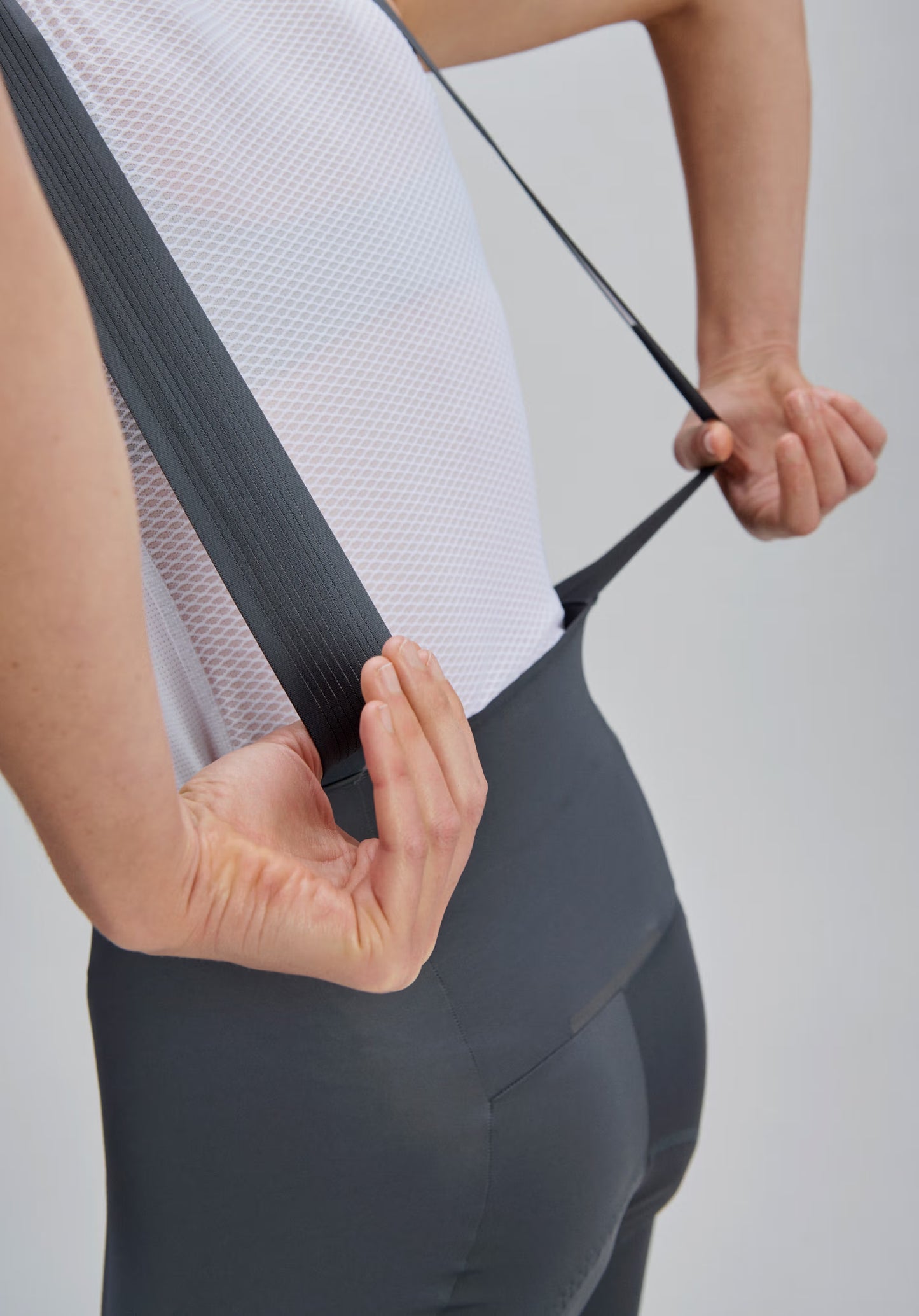 POC RACEDAY Damen Kurze Trägerhose Grau