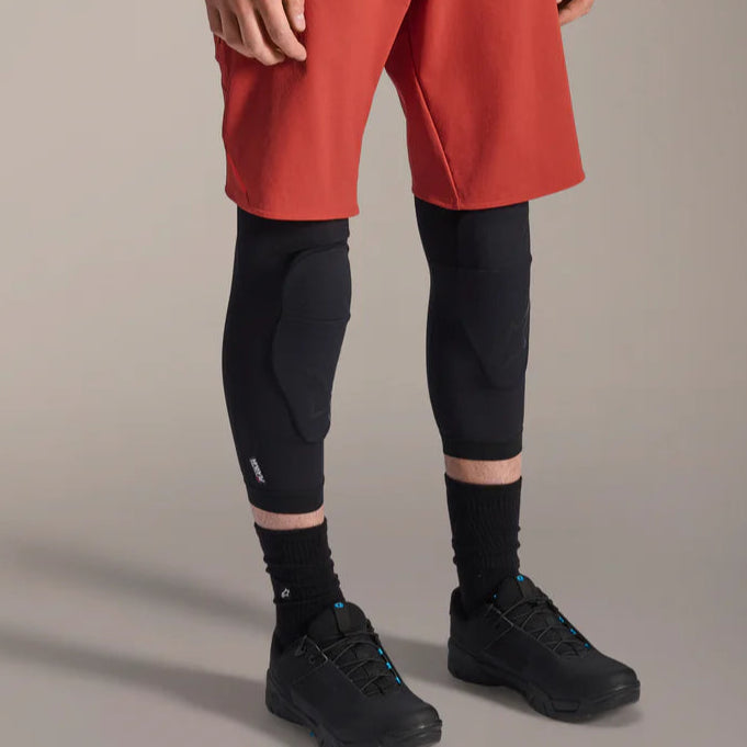 ALPINESTARS A-MOTION PLASMA Knieschützer Schwarz