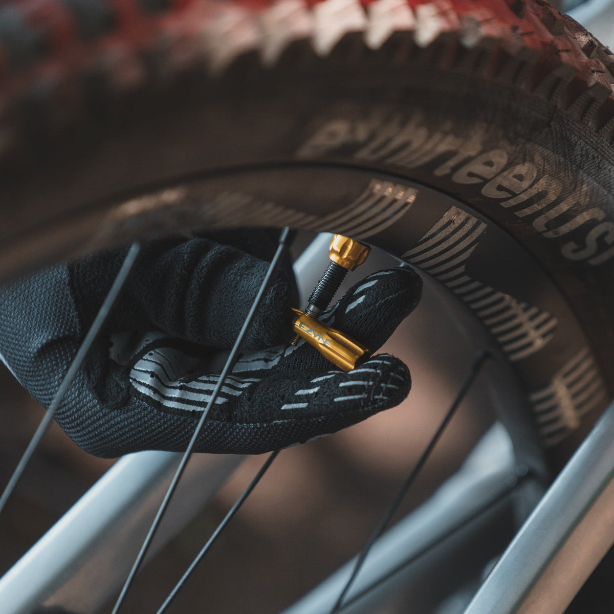 LEZYNE CNC Ventilkappe Schwarz