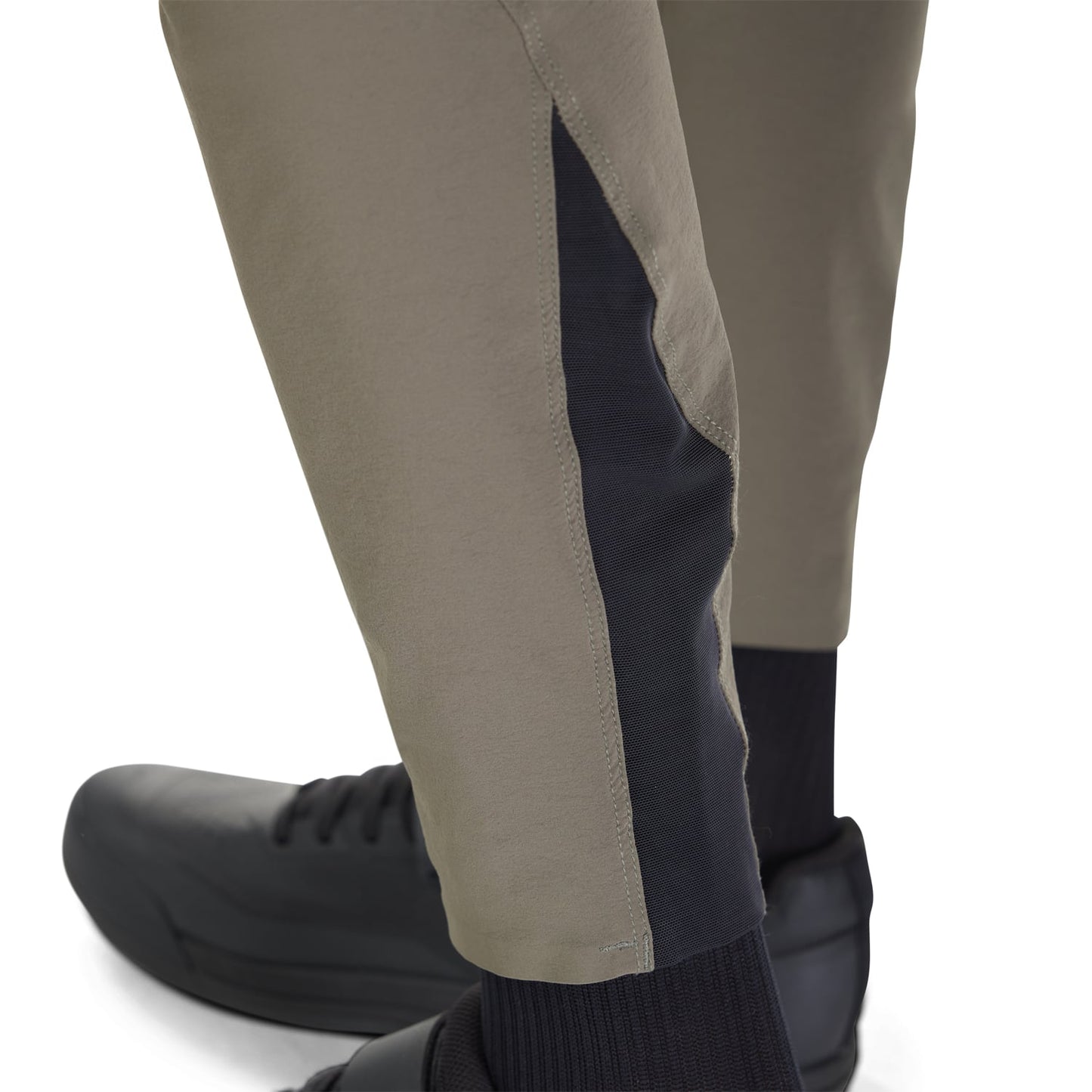 FOX FLEXAIR Hose Khaki 2025