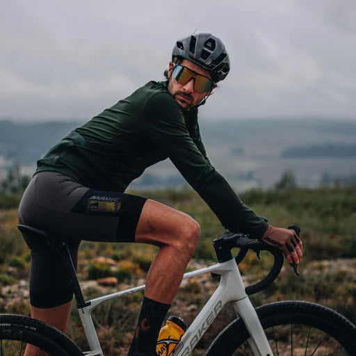 Helm Straße MAVIC COMETE SL MIPS Schwarz