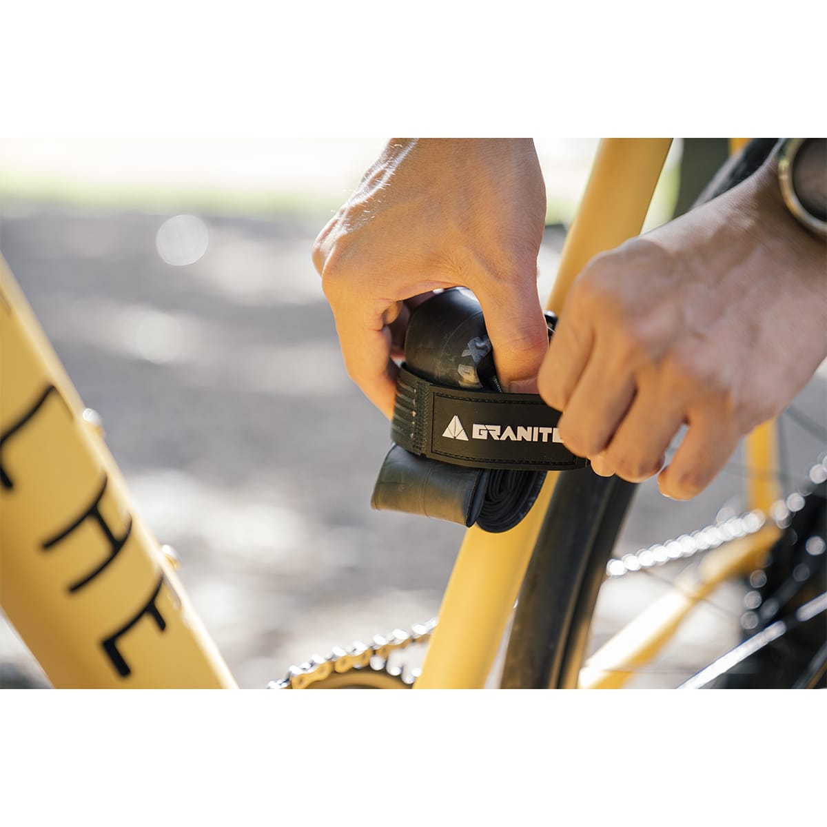 Universalgurt mit Schraube GRANITE DESIGN PORTALEDGE Schwarz