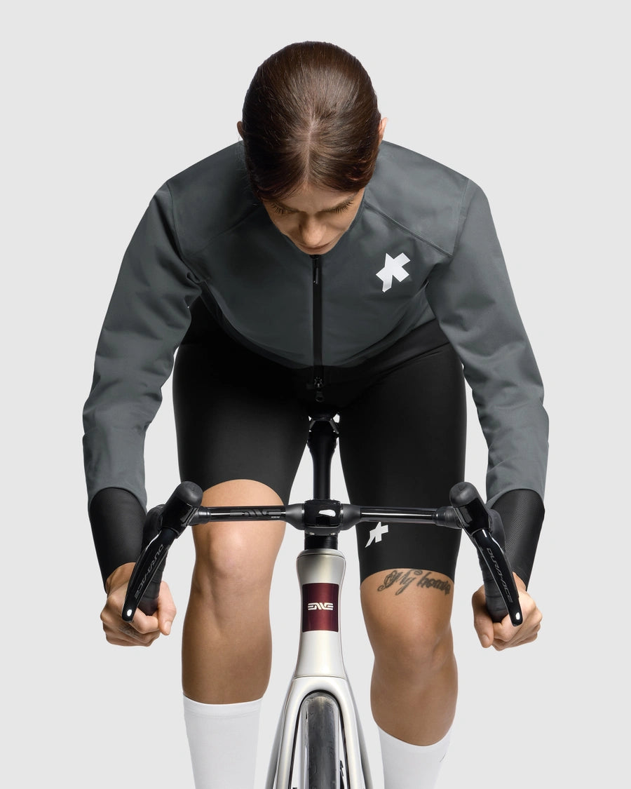 Jacke ASSOS EQUIPE R RAIN S11 Damen Grau