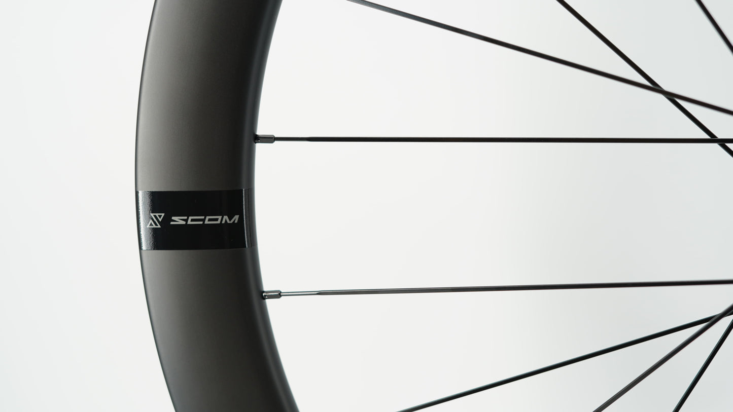 Paar Laufräder SCOM CORSA 60 Tubeless Ready (Center Lock)