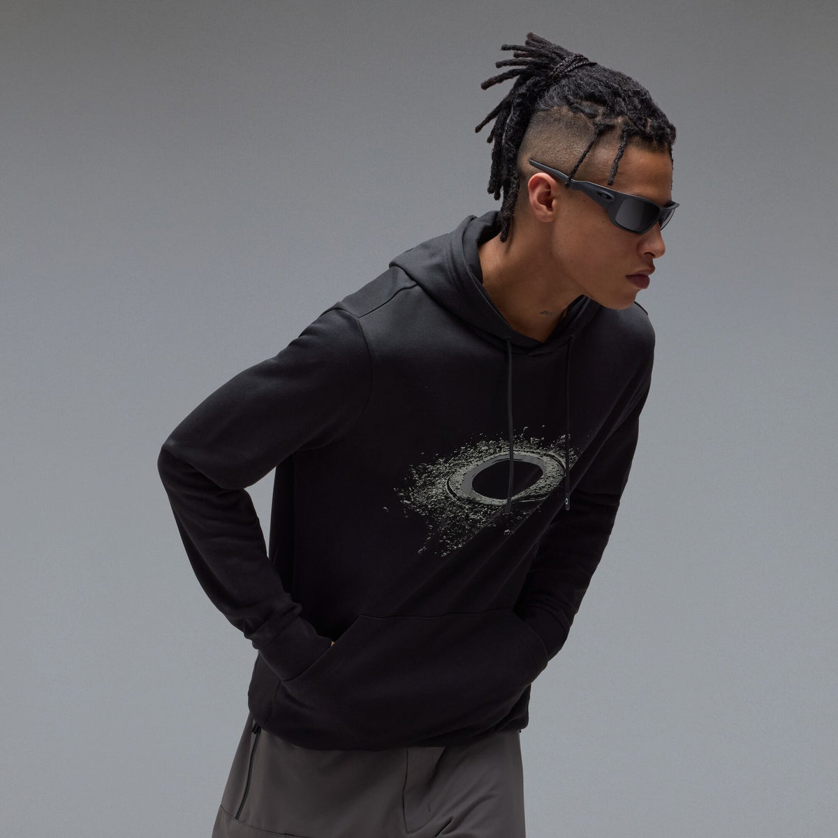 Hoodie OAKLEY LUNAR ELLIPSE HOODIE Schwarz