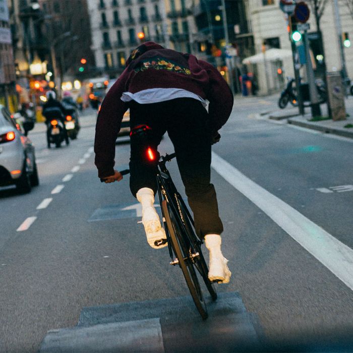 KNOG PLUS REAR Rücklicht, 20 Lumen, schwarz