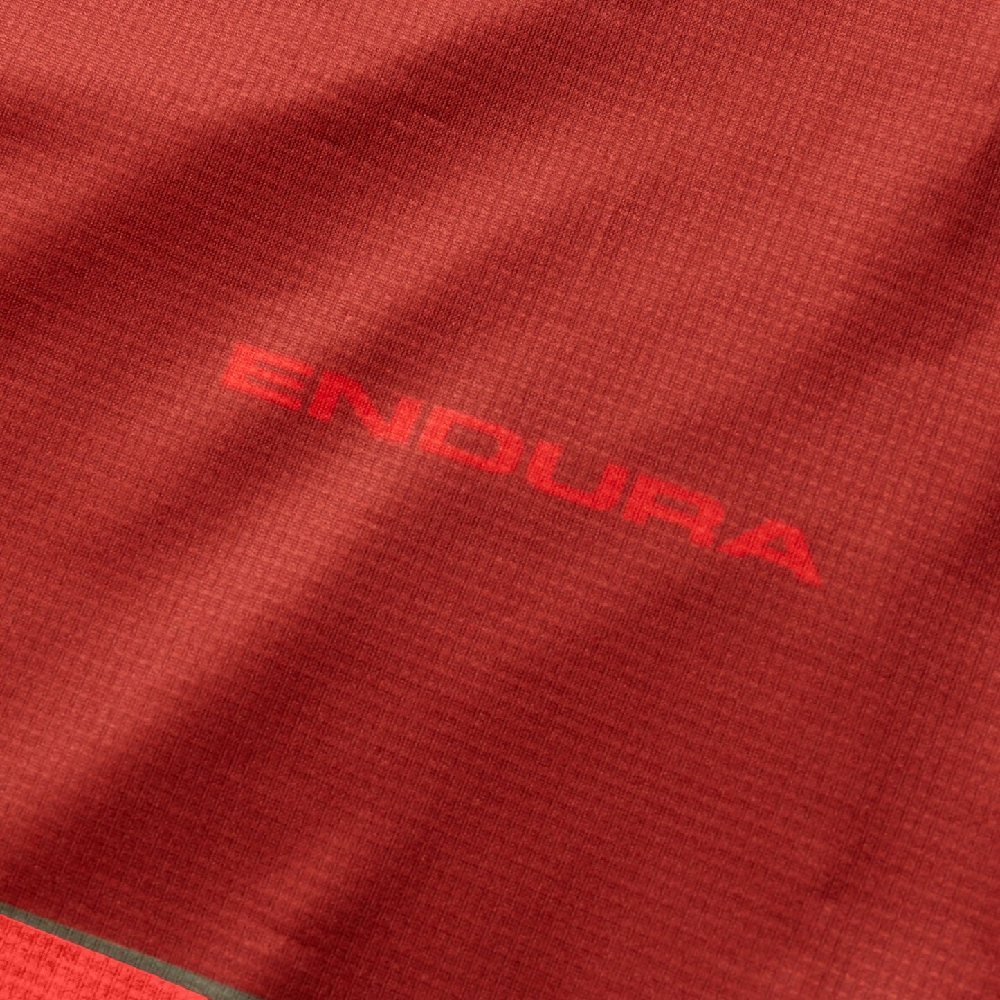 ENDURA CORE PRINTED Langarmtrikot Rot 2025