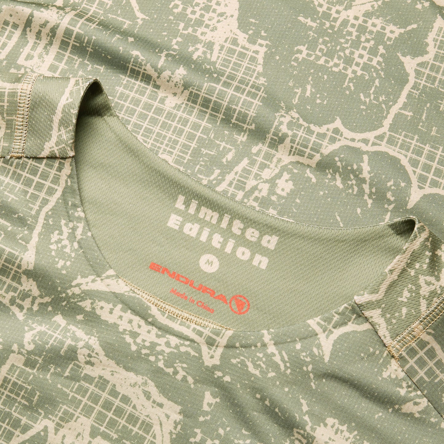 ENDURA LTD PRINTED Langarmtrikot Camo Khaki 2025