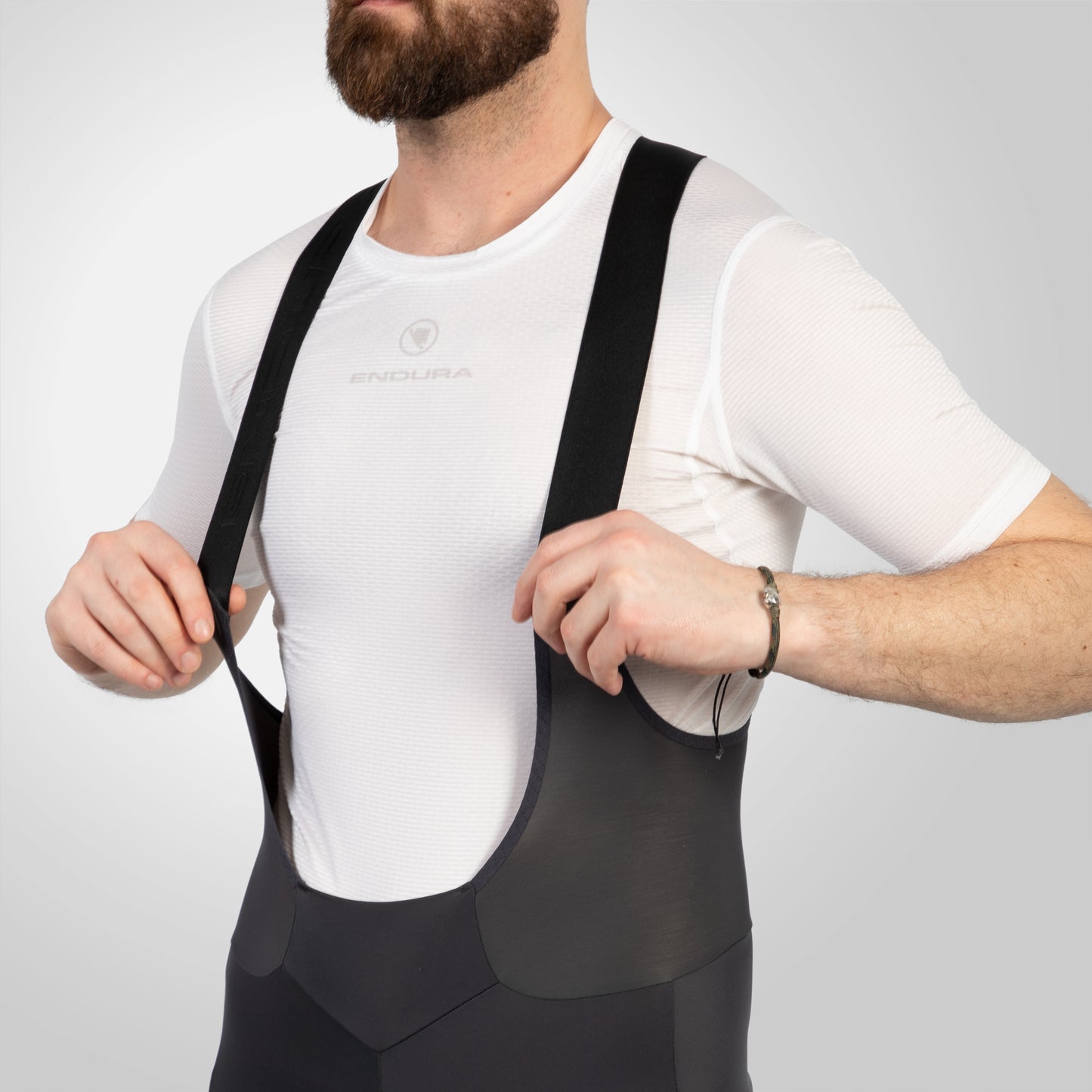 ENDURA FS260 Kurze Trägerhose Grau