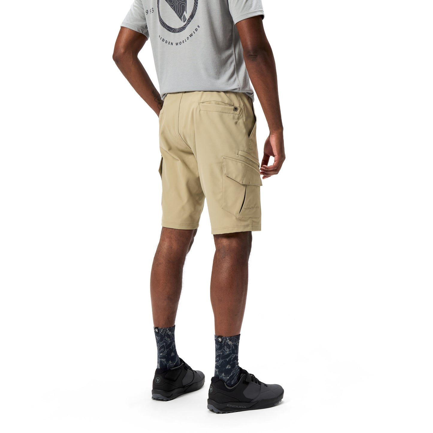 ENDURA LOOP CARGO Shorts Beige 2025