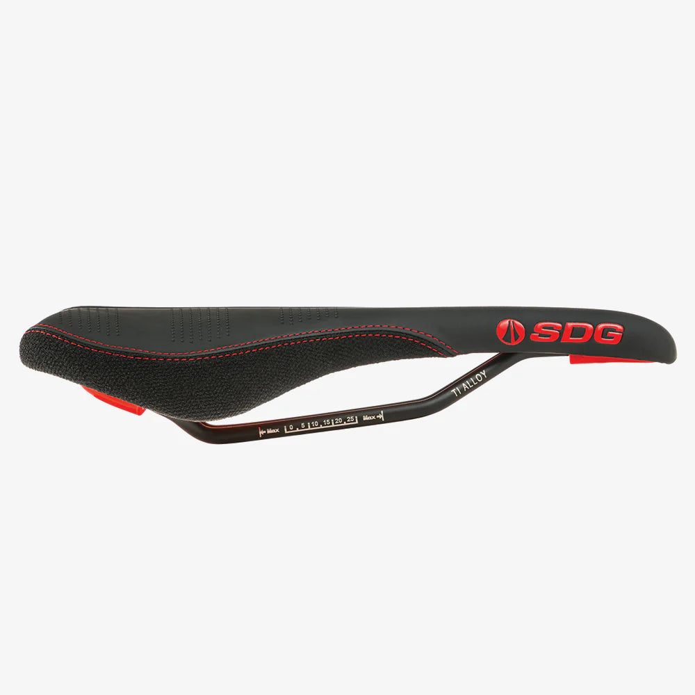 Selle SDG RADAR MTN Rails Titane-Alu Schwarz/Rot