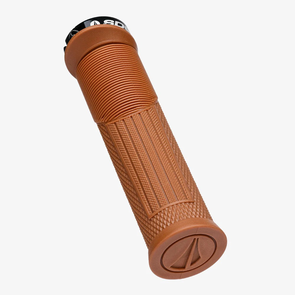 Grips SDG OPEN CORE THRICE 136 mm Braun