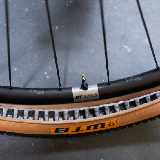 Schaumstoff Anti-Klemm Tubeless TANNUS LITE 700x33-45c/29x1.95-2.0