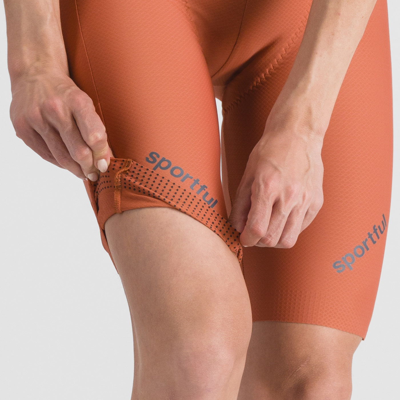 SPORTFUL HYPEREPIC Damen Kurze Trägerhose Orange