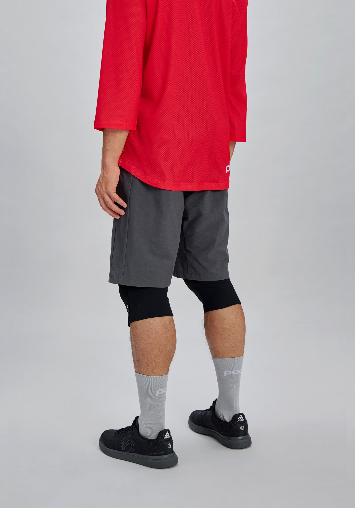 POC MOTION Shorts Grau