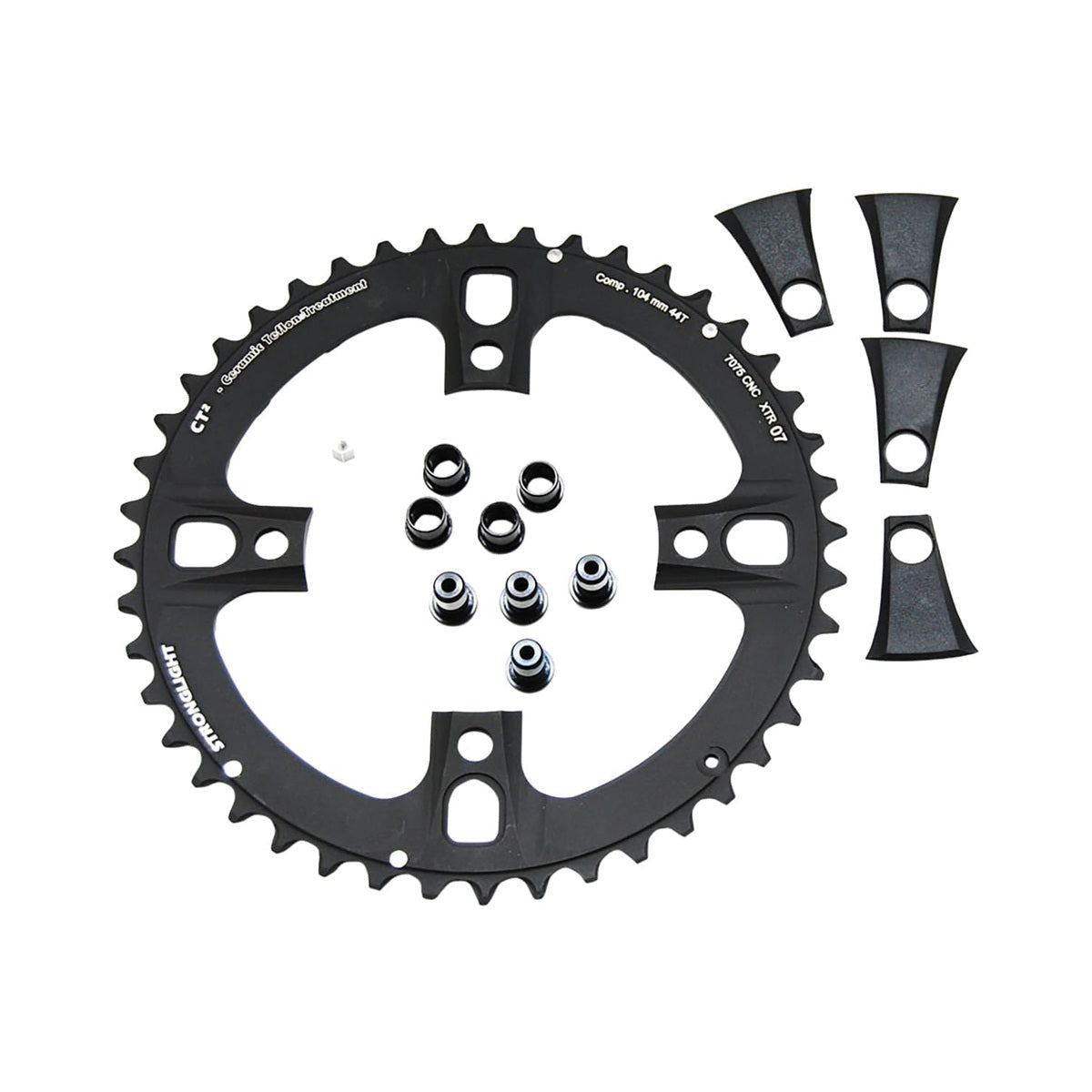 Äußeres Kettenblatt STRONGLIGHT CT² SHIMANO XTR M970 9-fach, 4-Loch, 104 mm — Kettenblatt auf weißem Hintergrund