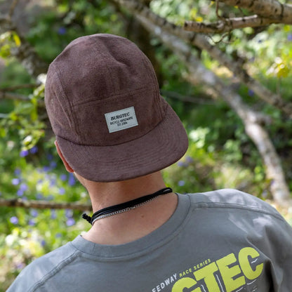 Kappe BURGTEC ARCADE FIVE PANEL Braun