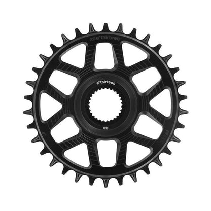 E-THIRTEEN HELIX RACE E-SPEC 1-fach-Kettenblatt, 11/12-fach, Direct Mount für Bosch Gen4, 15 mm Versatz, Schwarz — Kettenblatt auf weißem Hintergrund
