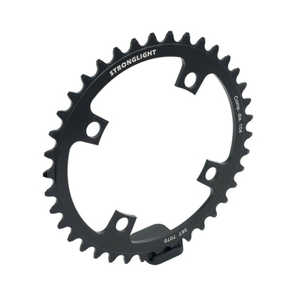 STRONGLIGHT BOSCH GEN1/GEN3 1-fach-Kettenblatt, 1/8/9/10-fach, Lochkreisdurchmesser 104 mm (Bosch, Shimano, Yamaha, Bafang, Brose …), Aluminium — Kettenblatt auf weißem Hintergrund