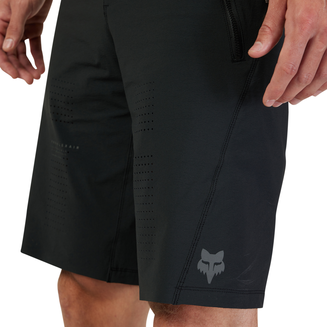 FOX FLEXAIR Shorts Schwarz AH 2024