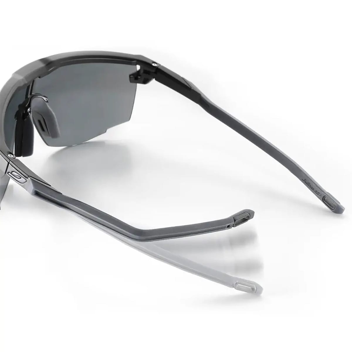 JULBO ULTIMATE Brille Schwarz Reactiv Transparent