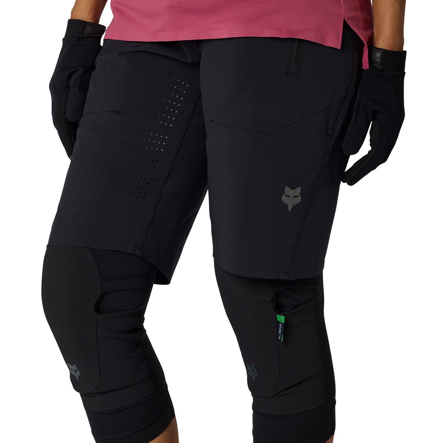 FOX FLEXAIR Shorts Women Schwarz