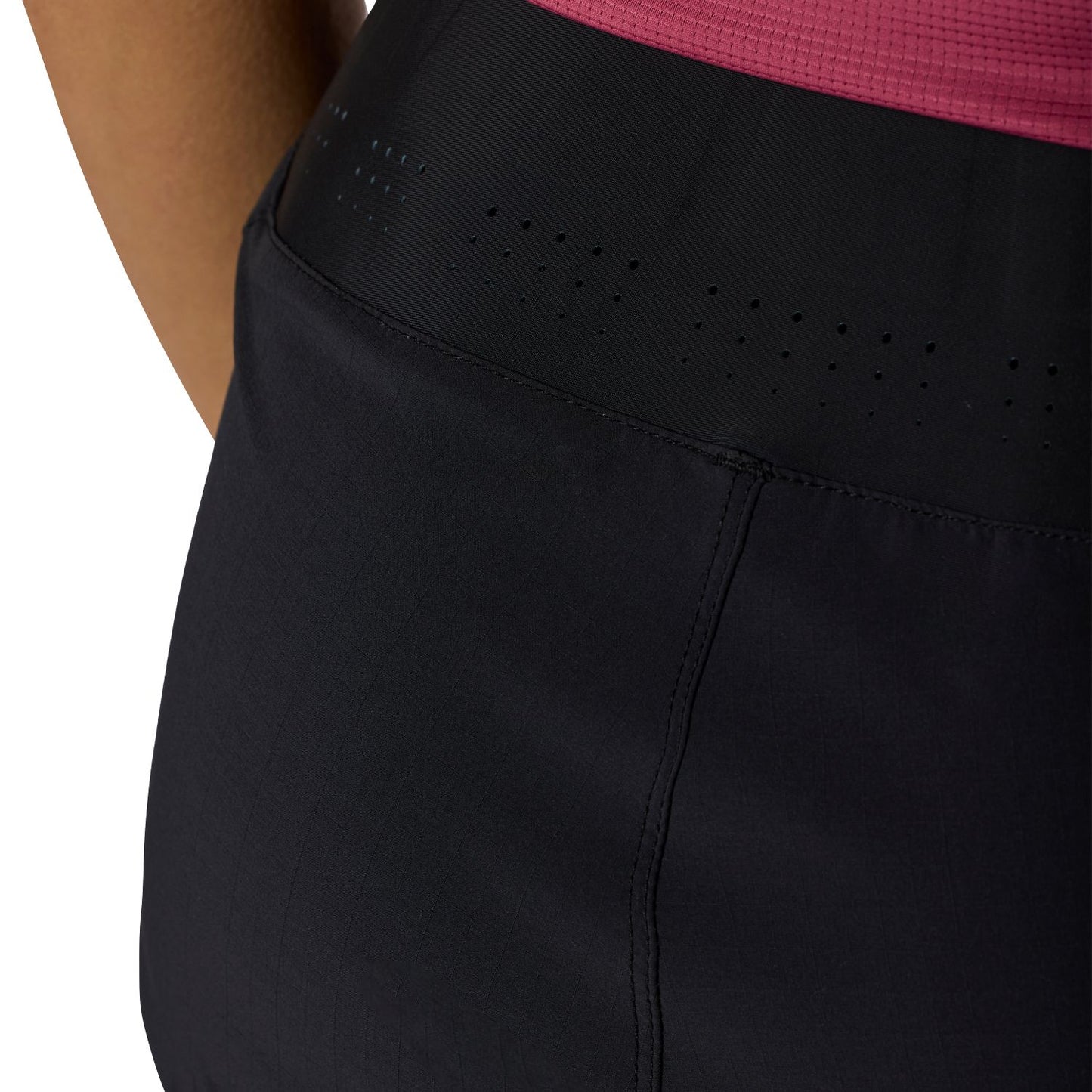 FOX FLEXAIR Shorts Women Schwarz