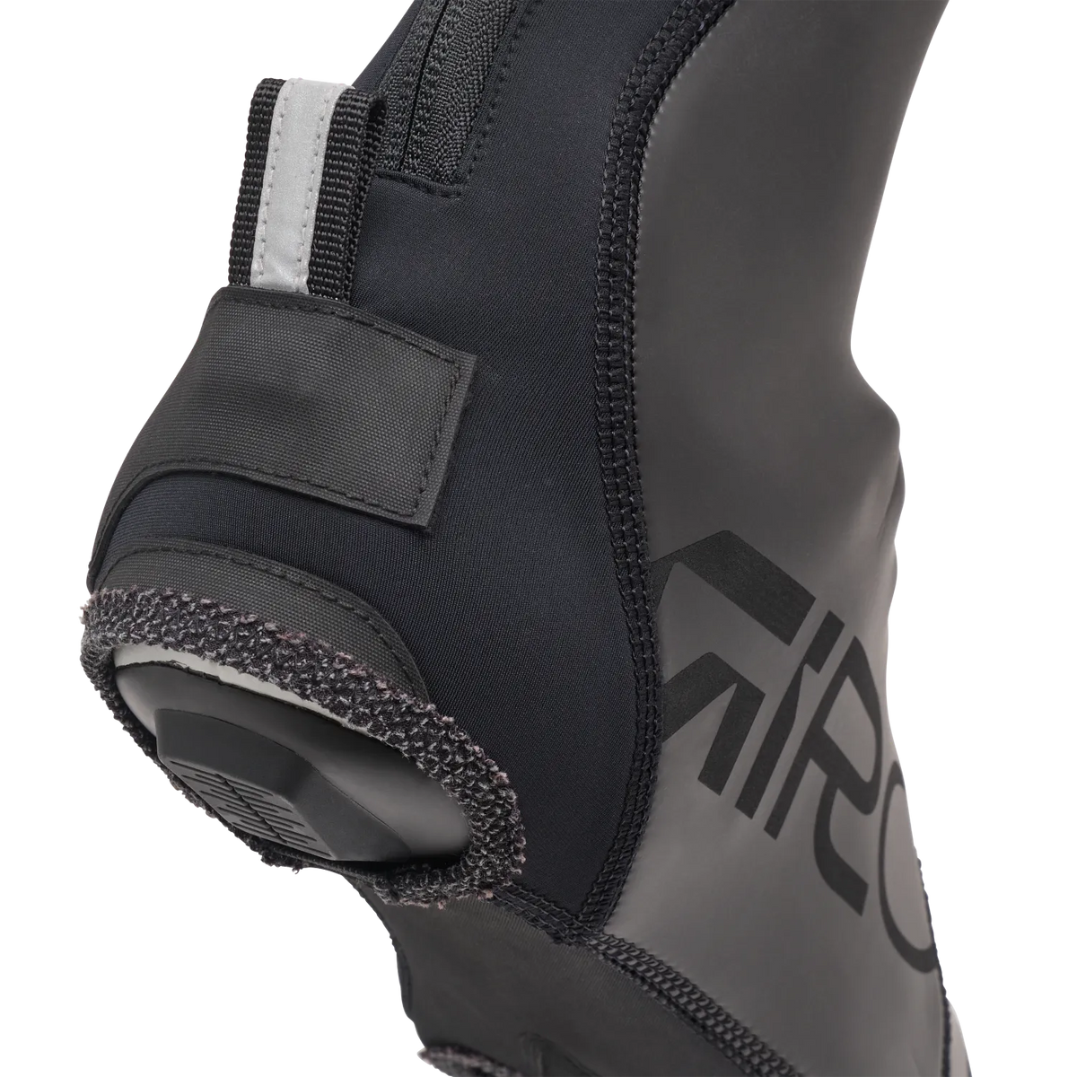 GIRO PROOF II Überschuhe Schwarz