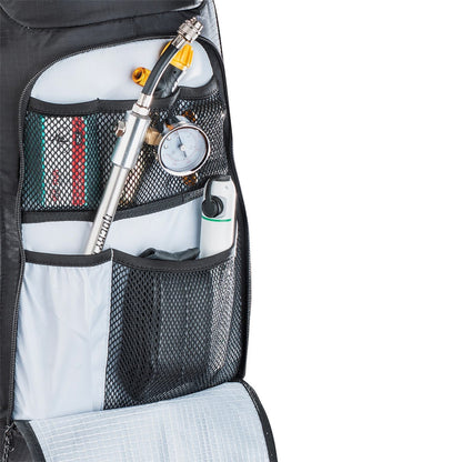 Rucksack mit integriertem Rückenprotektor EVOC PROTECTOR FR ENDURO BLACKLINE 16 Schwarz