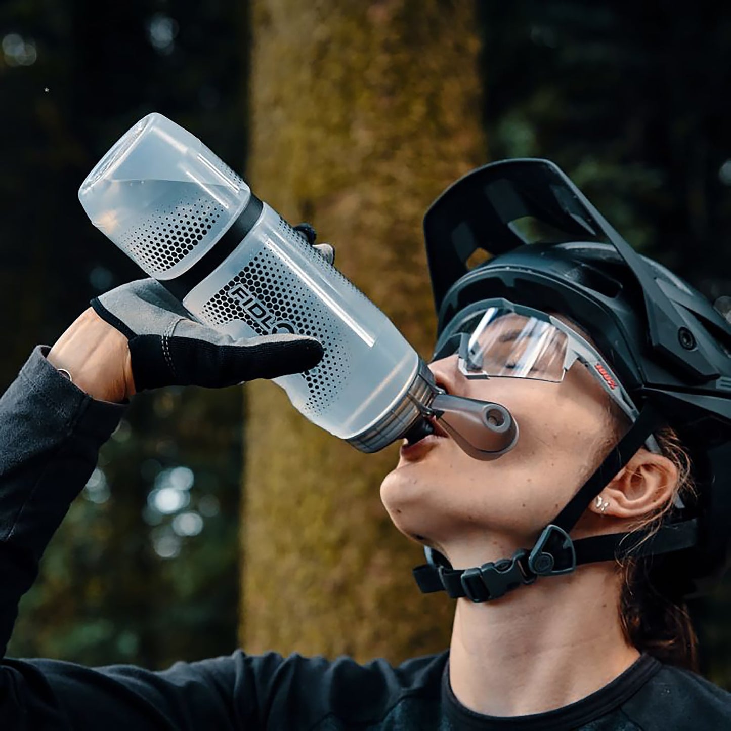 FIDLOCK TWIST (800ml) Trinkflasche mit Ersatztankaufsatz für Trinkflasche Transparent