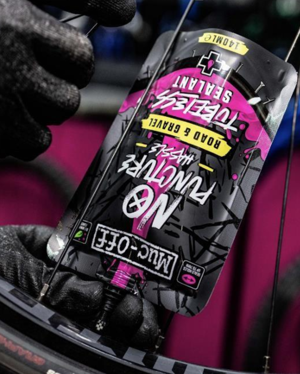 MUC-OFF Präventiv-Flüssigkeit Straße & Schotter (140 ml)