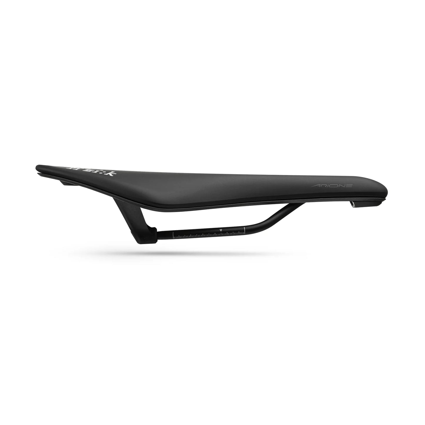 Sattel FIZIK VENTO ARIONE R5 145 mm Streben Stahl