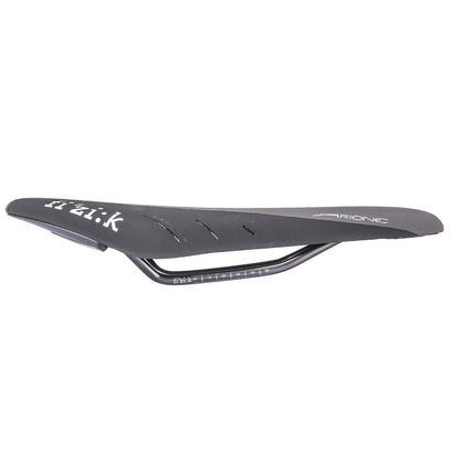 Sattel FIZIK ARIONE R3 REGULAR Kium-Schienen