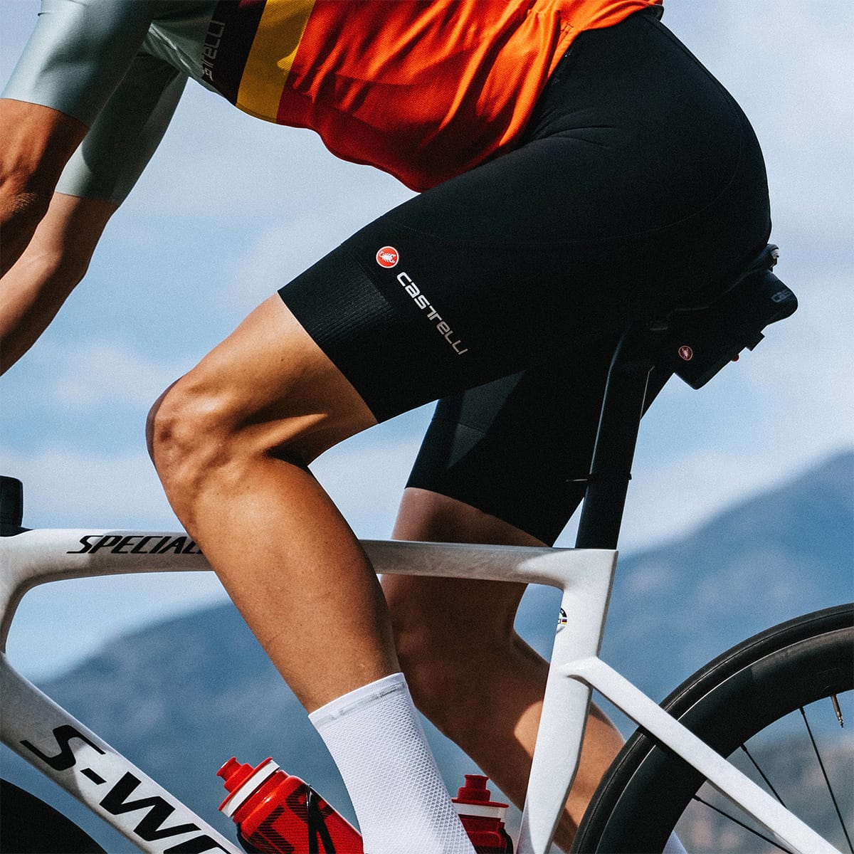 CASTELLI ENDURANCE 3 Kurze Trägerhose Schwarz