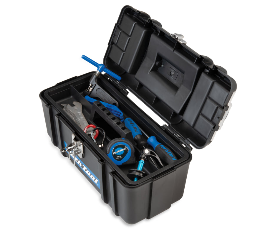 Park Tool AK-5: Inhalt des Werkzeugkoffers mit eingesetzter Ablage