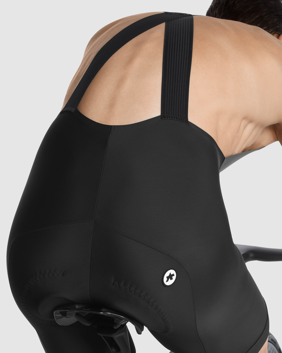 ASSOS MILLE GT C2 Kurze Trägerhose Schwarz