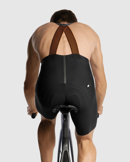 Trägerhose ASSOS EQUIPE RS SCHTRADIVAR S11 Regular Schwarz