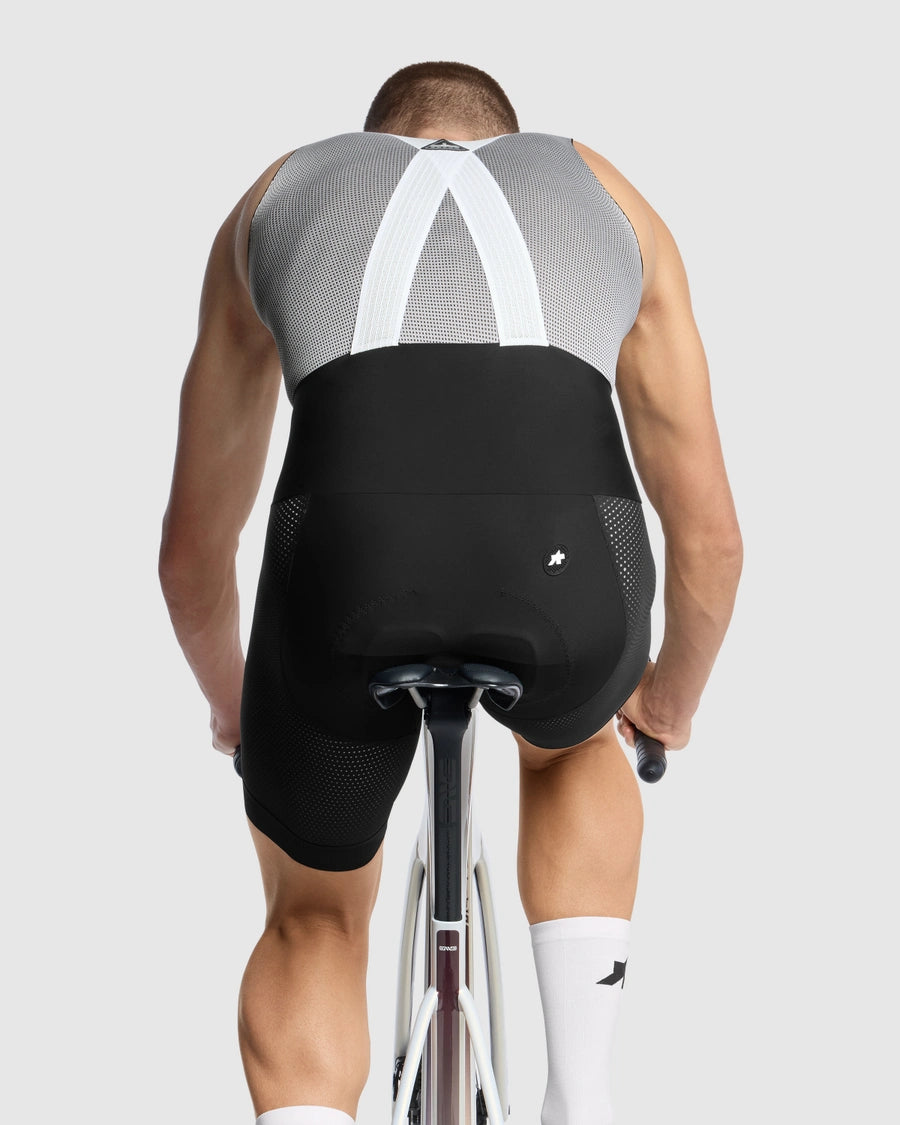Kurze Trägerhose ASSOS MILLE GT INDOOR S11 Schwarz