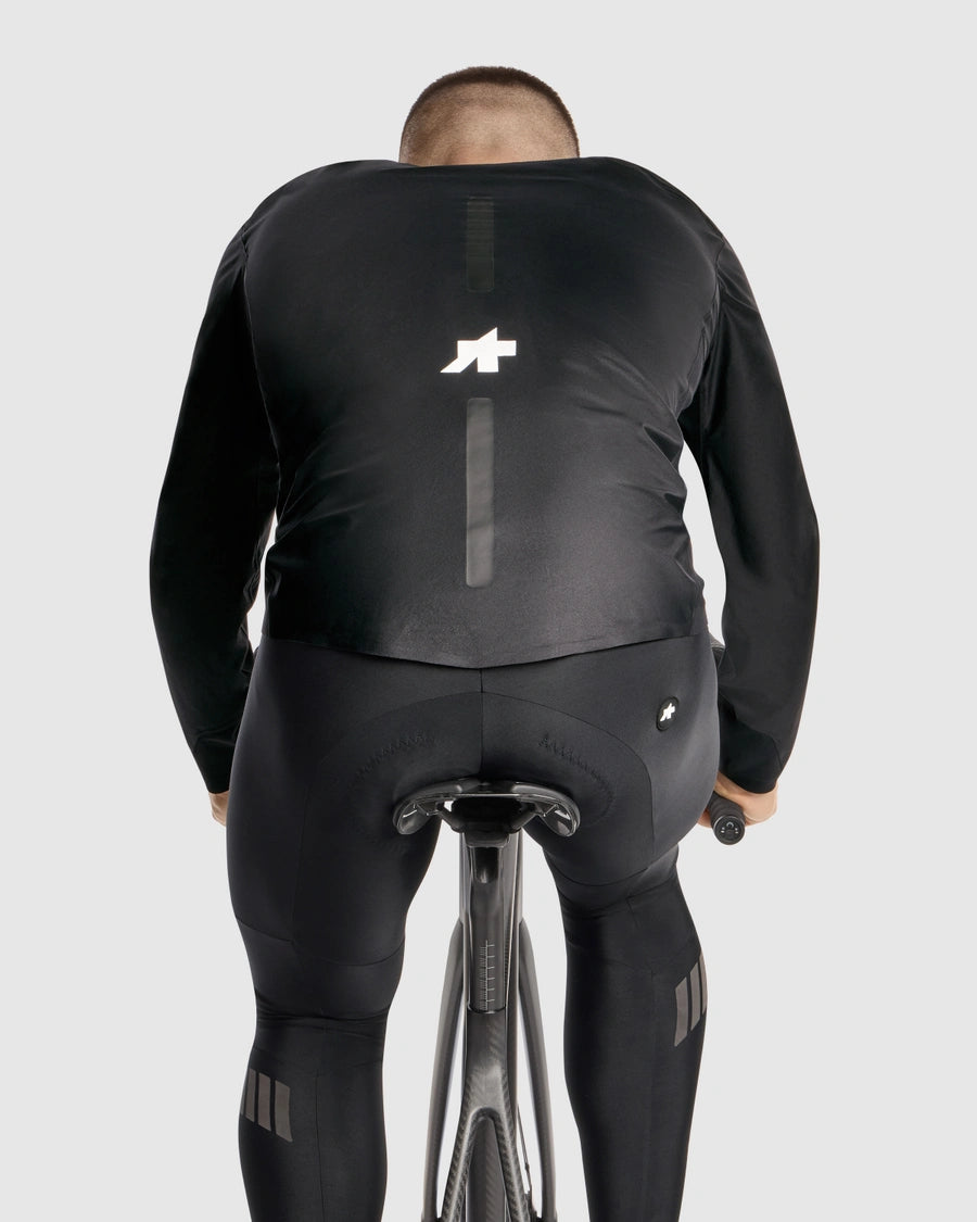ASSOS EQUIPE RS SCHLOSSHUND RAIN S11 Jacke Schwarz