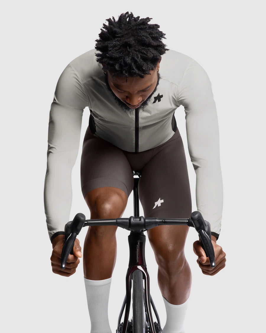 Jacke ASSOS MILLE GT WIND S11 Almond Milk