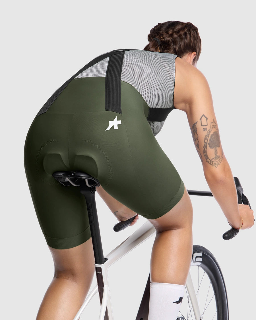 Kurze Trägerhose ASSOS UMA GT S11 Frau Moss Green