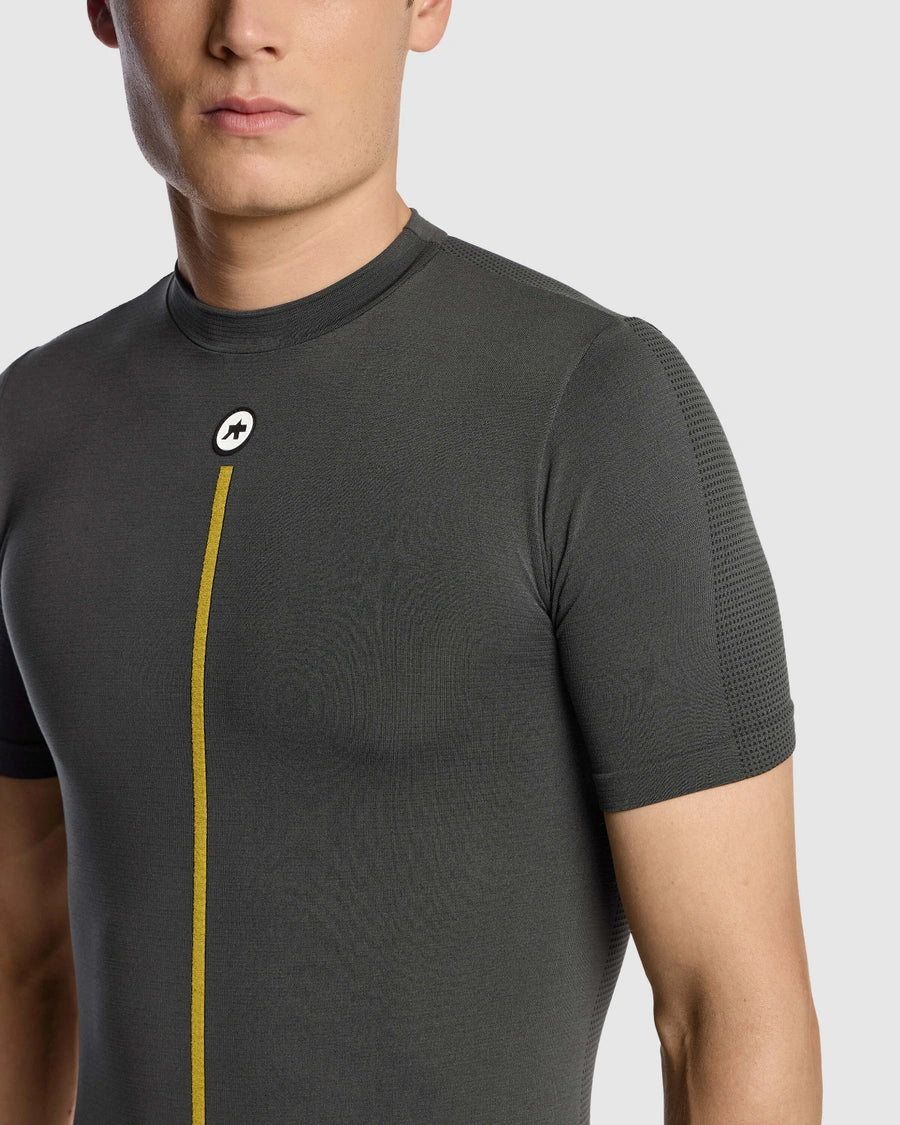 Unterwäsche ASSOS SPRING FALL P1 Kurzarm Grau