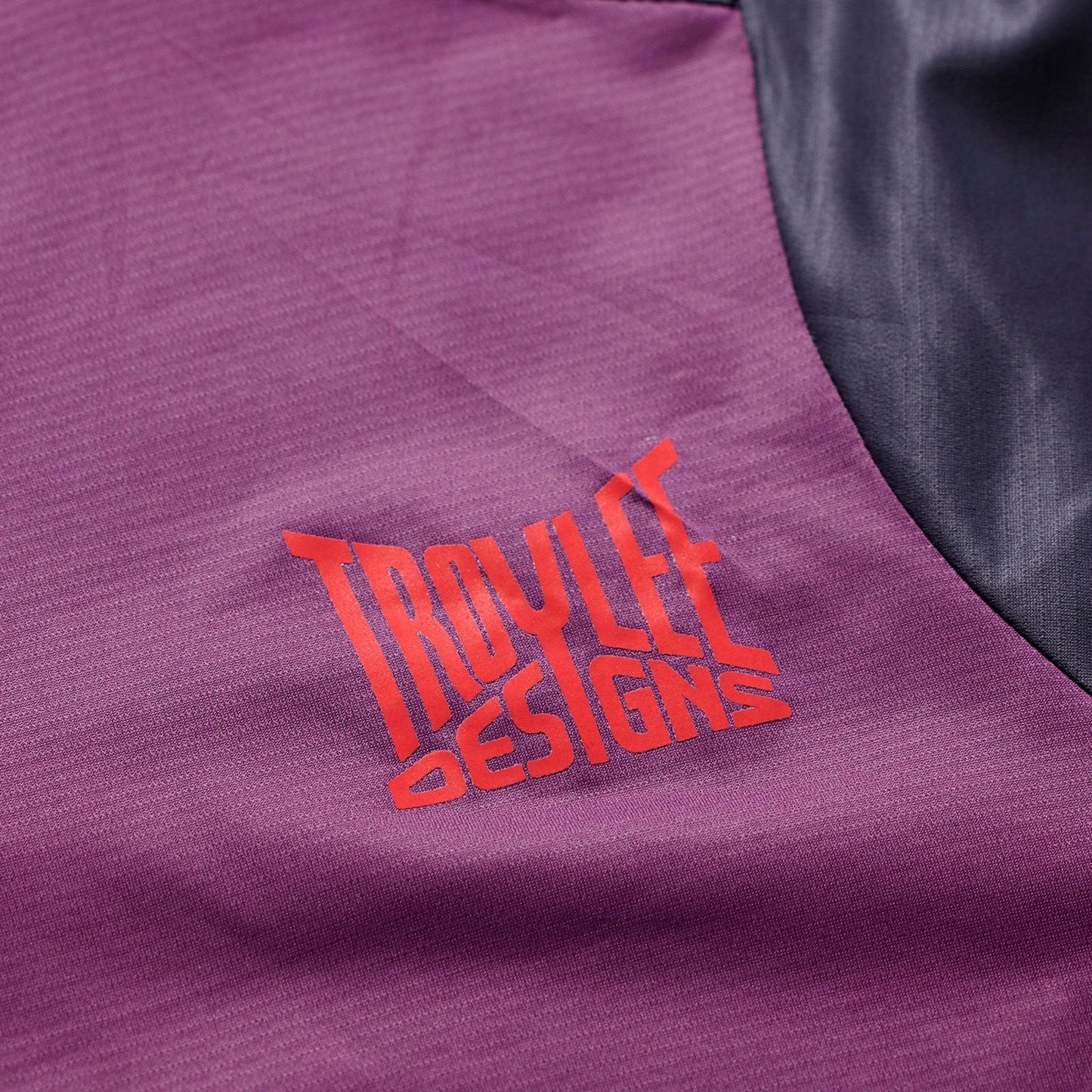 TROY LEE DESIGNS SKYLINE PRO FANGS ARMY Trikot Kurzarm Sangria