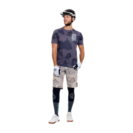 Shorts TROY LEE DESIGNS SKYLINE PRO FLOW CAMO Pumice mit Liner BN3TH