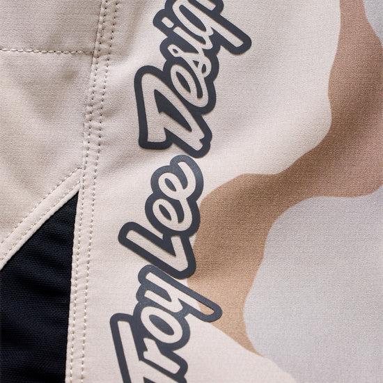 Shorts TROY LEE DESIGNS SKYLINE PRO FLOW CAMO Pumice mit Liner BN3TH