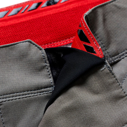 Shorts TROY LEE DESIGNS SKYLINE PRO MONO Khaki mit BN3TH-Liner