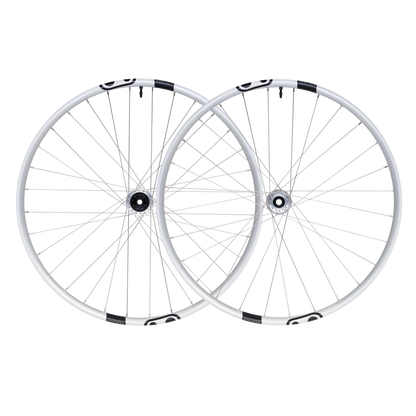 Laufradsatz CRANKBROTHERS SYNTHESIS Aluminium 2.0 DH I9 27.5" 20x110/12x157 mm Super Boost Silber