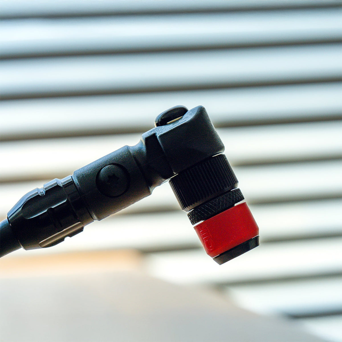 LEZYNE ABS Pro CLIK Chuck Nachrüst-Pumpenkopf, Schwarz