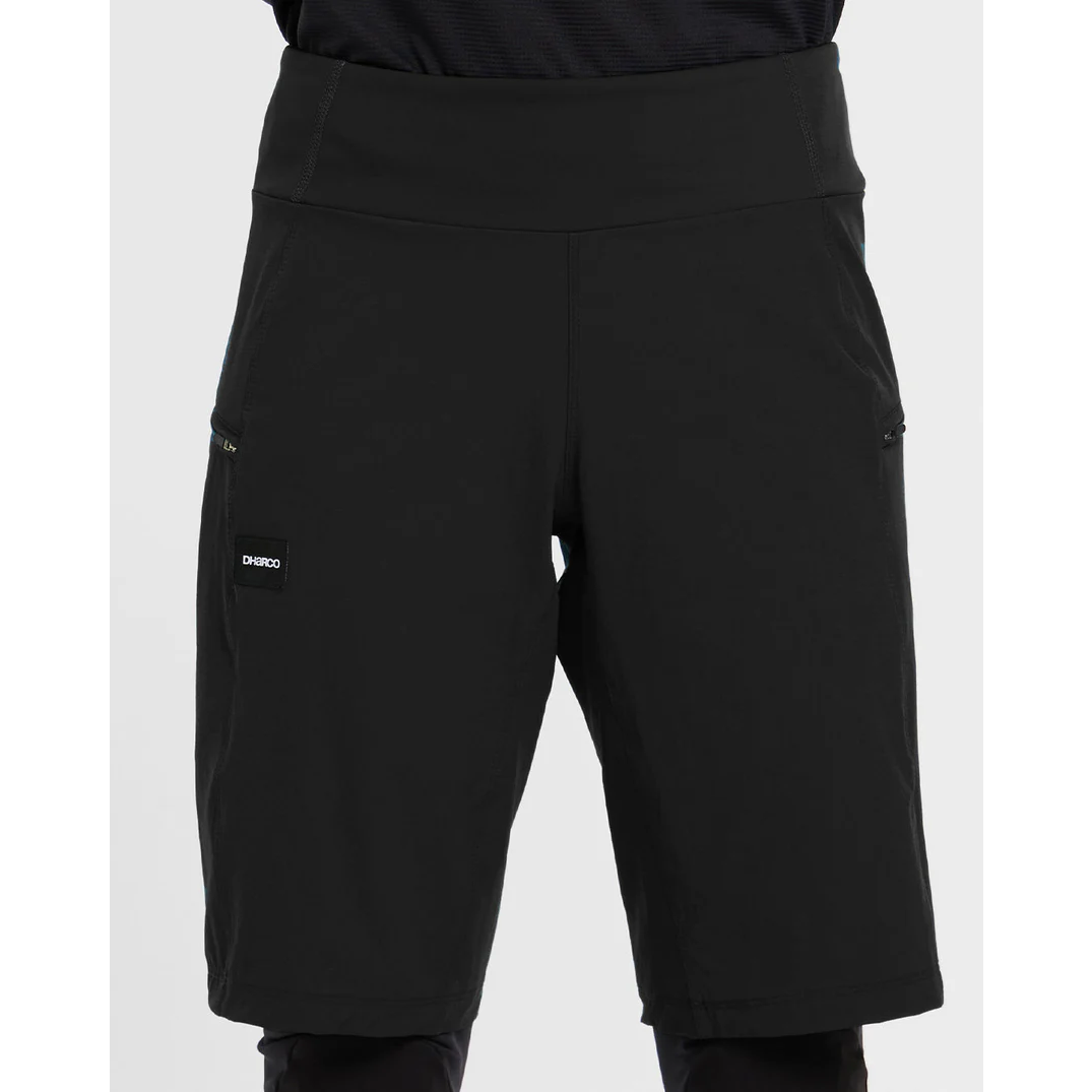 DHARCO TRAIL Shorts Women Schwarz