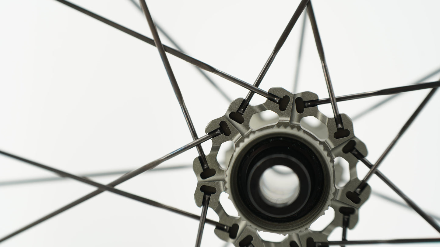 Laufradpaar SCOM AERO 50 Tubeless Ready (Center Lock)